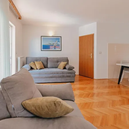 Apartman Zajim