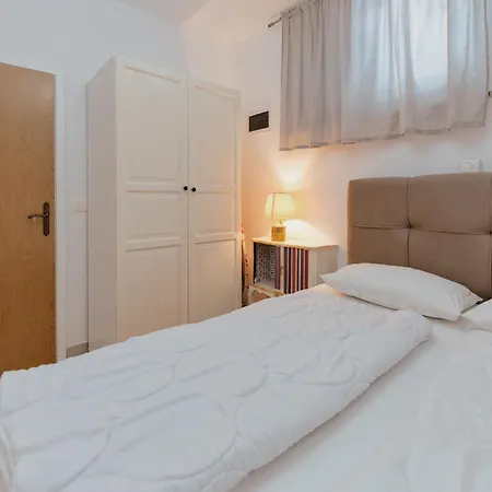 Apartman Zajim